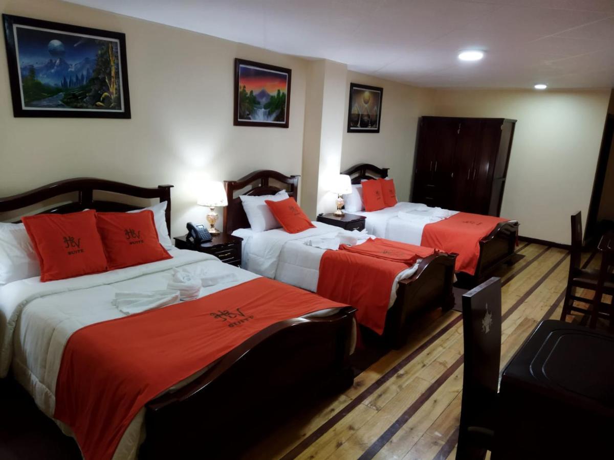 Hotel Velanez Suite Риобамба Экстерьер фото