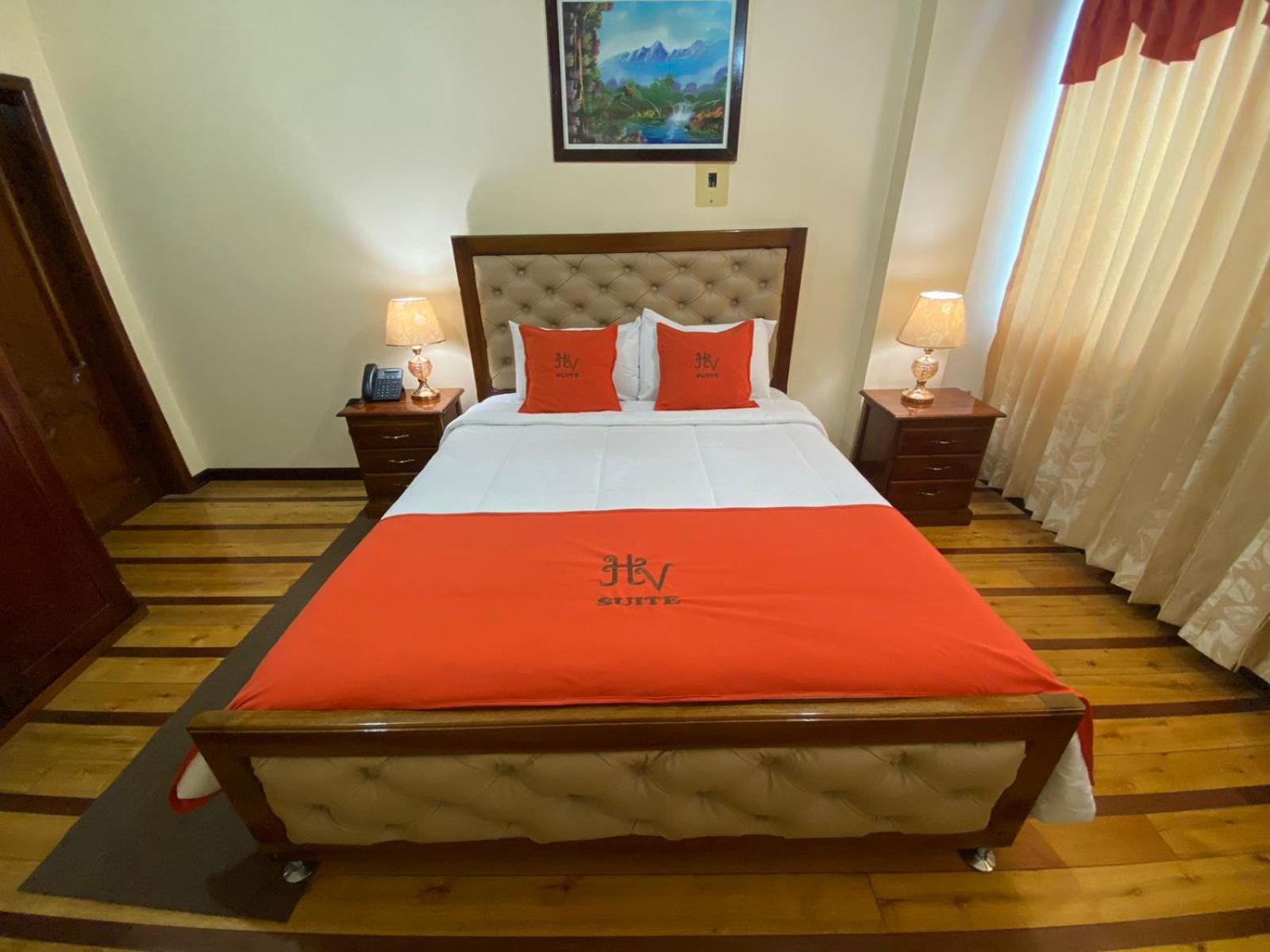 Hotel Velanez Suite Риобамба Экстерьер фото
